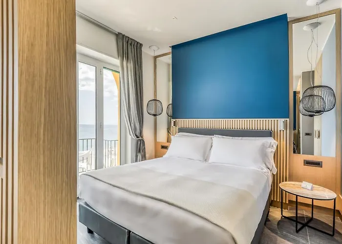 Albatros Otel 4*