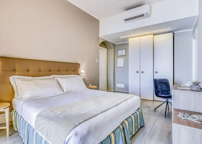 Albatros Otel