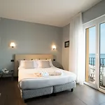 Albatros Otel Varigotti