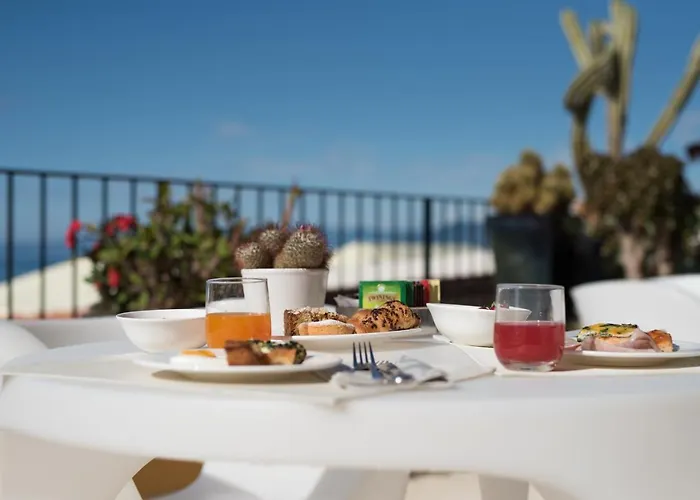 Albatros Hotel 4*