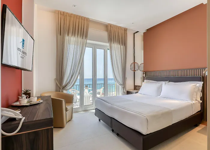 Albatros Hotel 4*